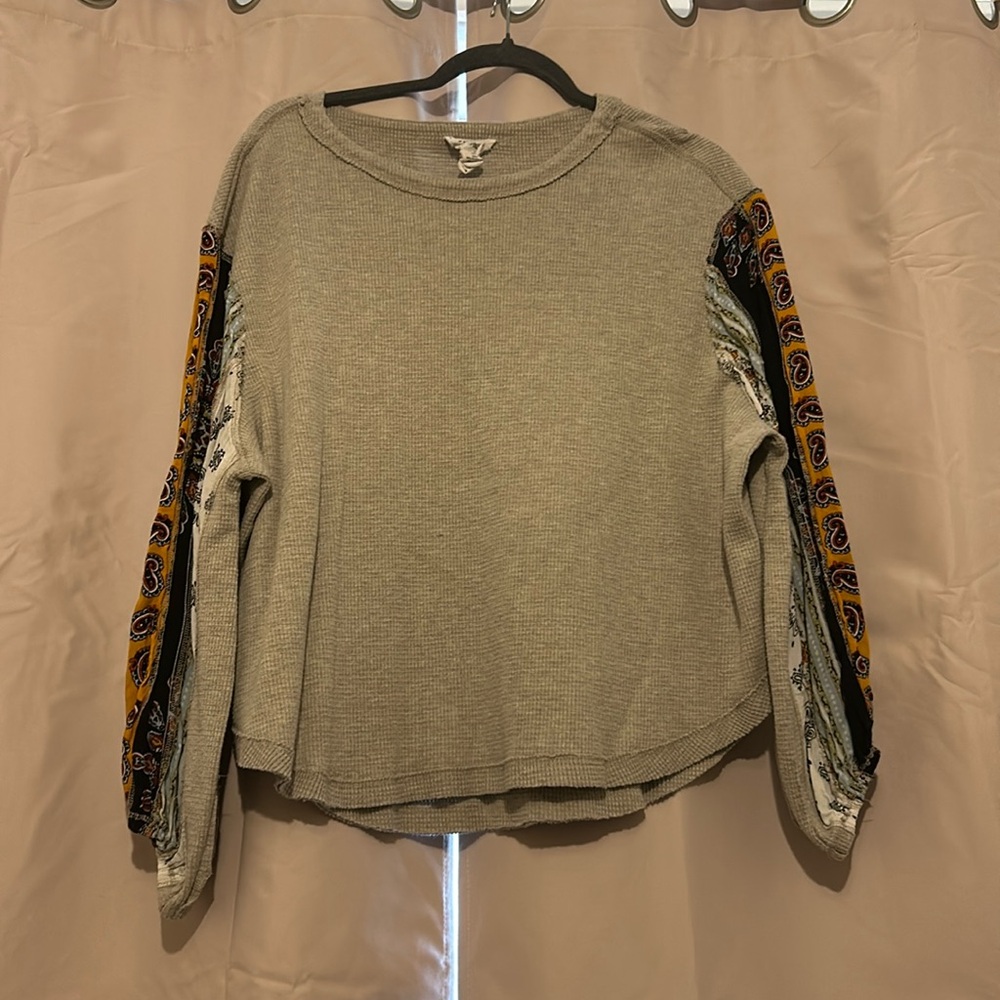 Long sleeve top